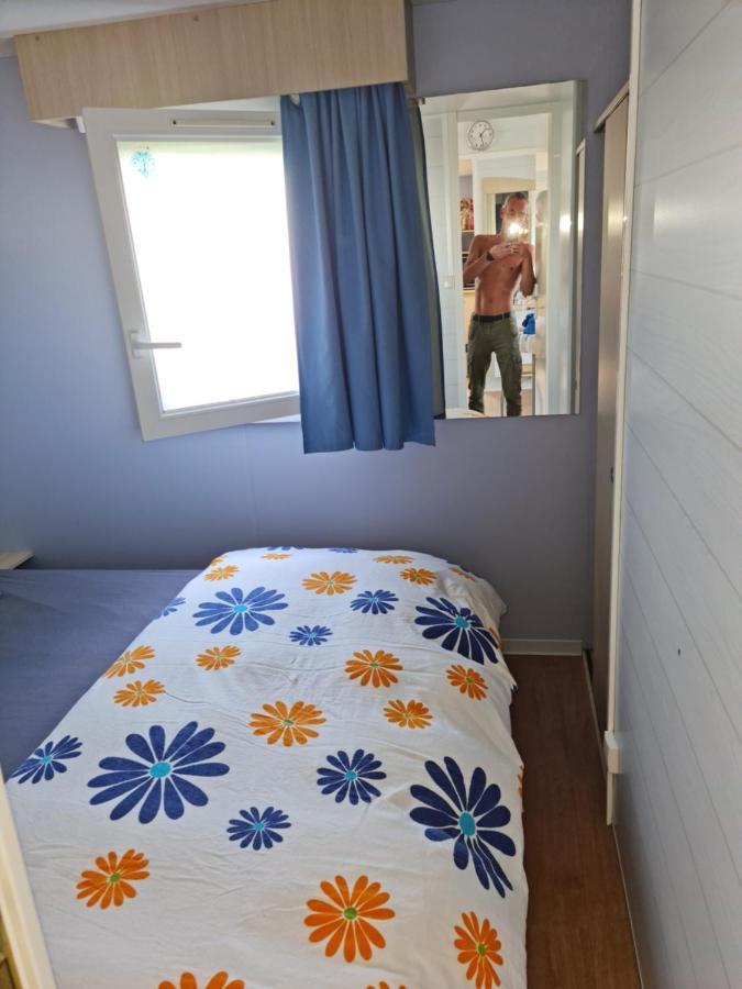 Kerlinga Hotel Bredene Luaran gambar