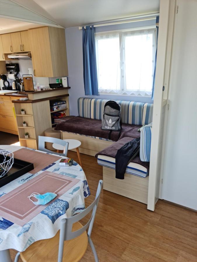 Kerlinga Hotel Bredene Luaran gambar