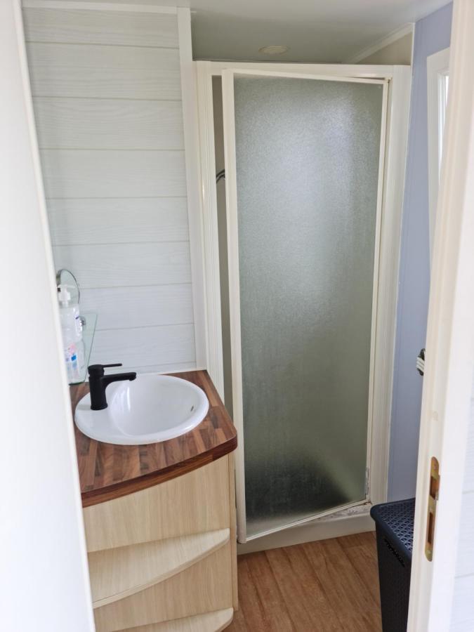 Kerlinga Hotel Bredene Luaran gambar