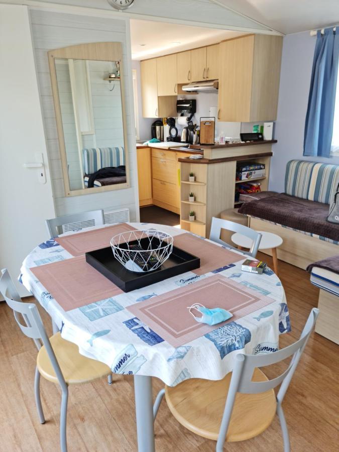 Kerlinga Hotel Bredene Luaran gambar